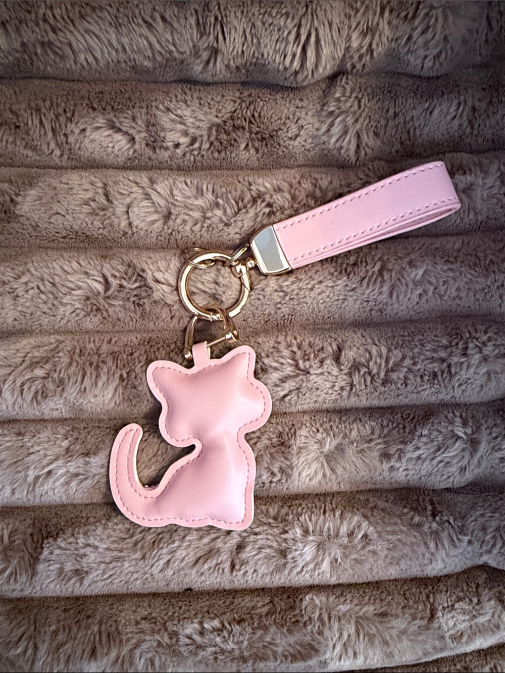 Pink Cat Crystal Keychain Wristlet & Black Cat Keychain - Picture 3 of 6